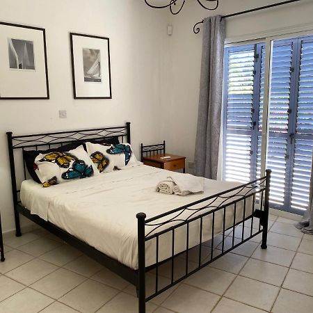Limnaria Villas Sunny Garden Apartment Paphos Esterno foto